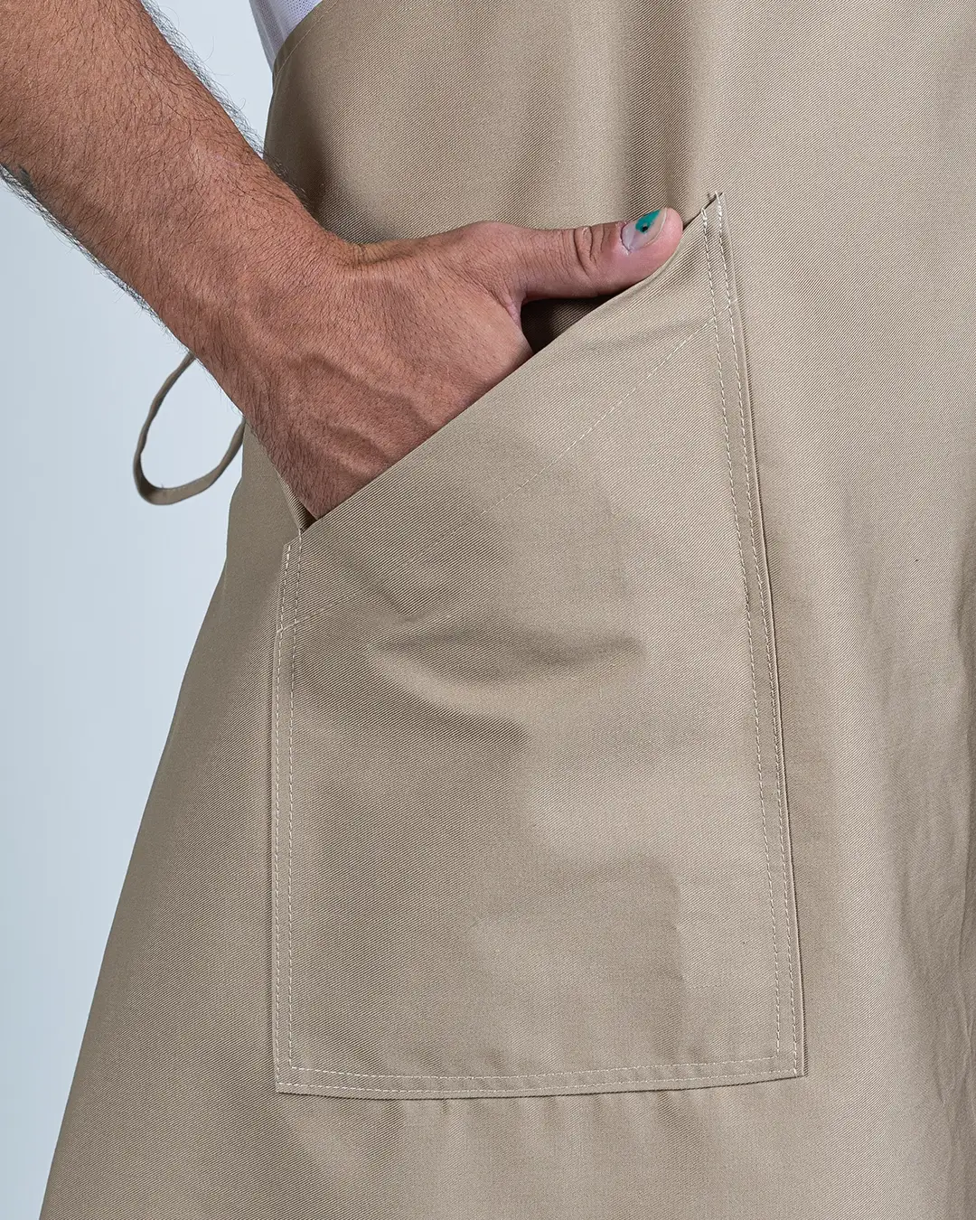 Grembiule sommelier personalizzato con tasca porta-accessori
