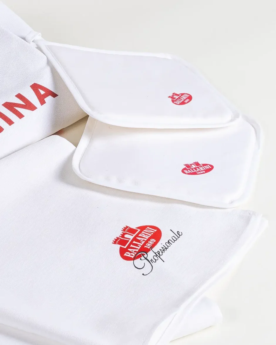 Set cucina promozionale con guanto, presina e strofinaccio