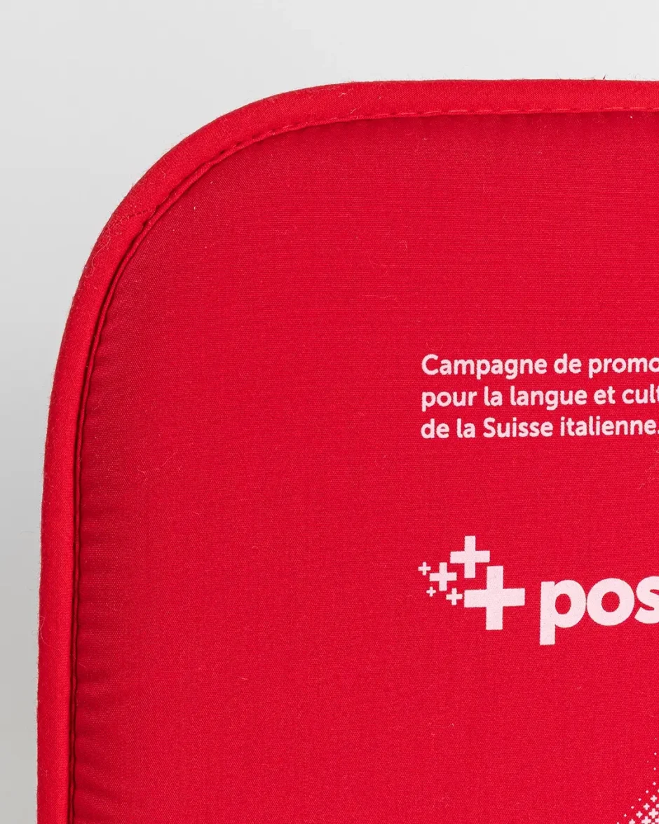 Gadget cuscino personalizzato con sagoma prodotto
