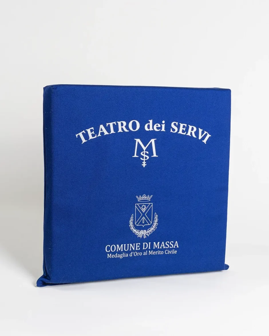 Cuscino a forma libera personalizzato con logo