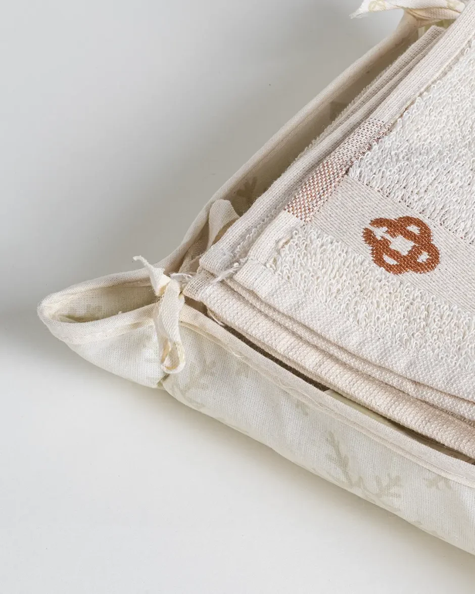 Accessorio bagno personalizzato per hotel e spa